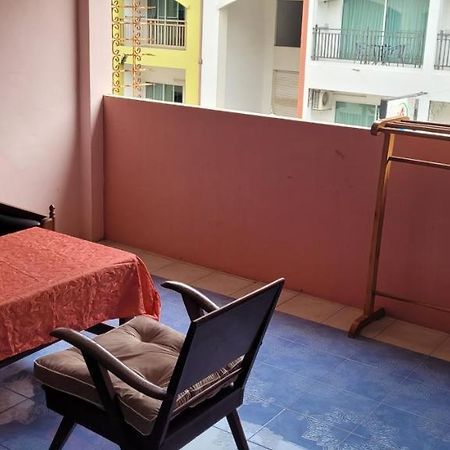 Chamchuree Residence Jomtien Beach Buitenkant foto