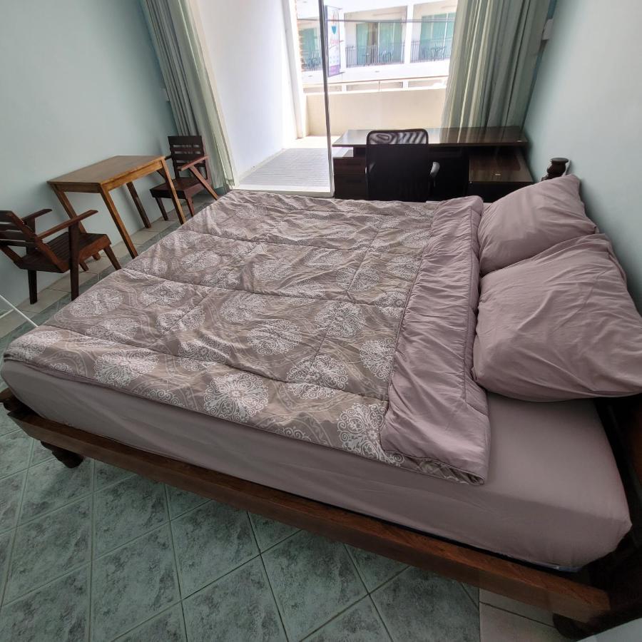 Chamchuree Residence Jomtien Beach Buitenkant foto